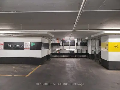 210 Victoria Street 69, Toronto C08, On M5b 2r3