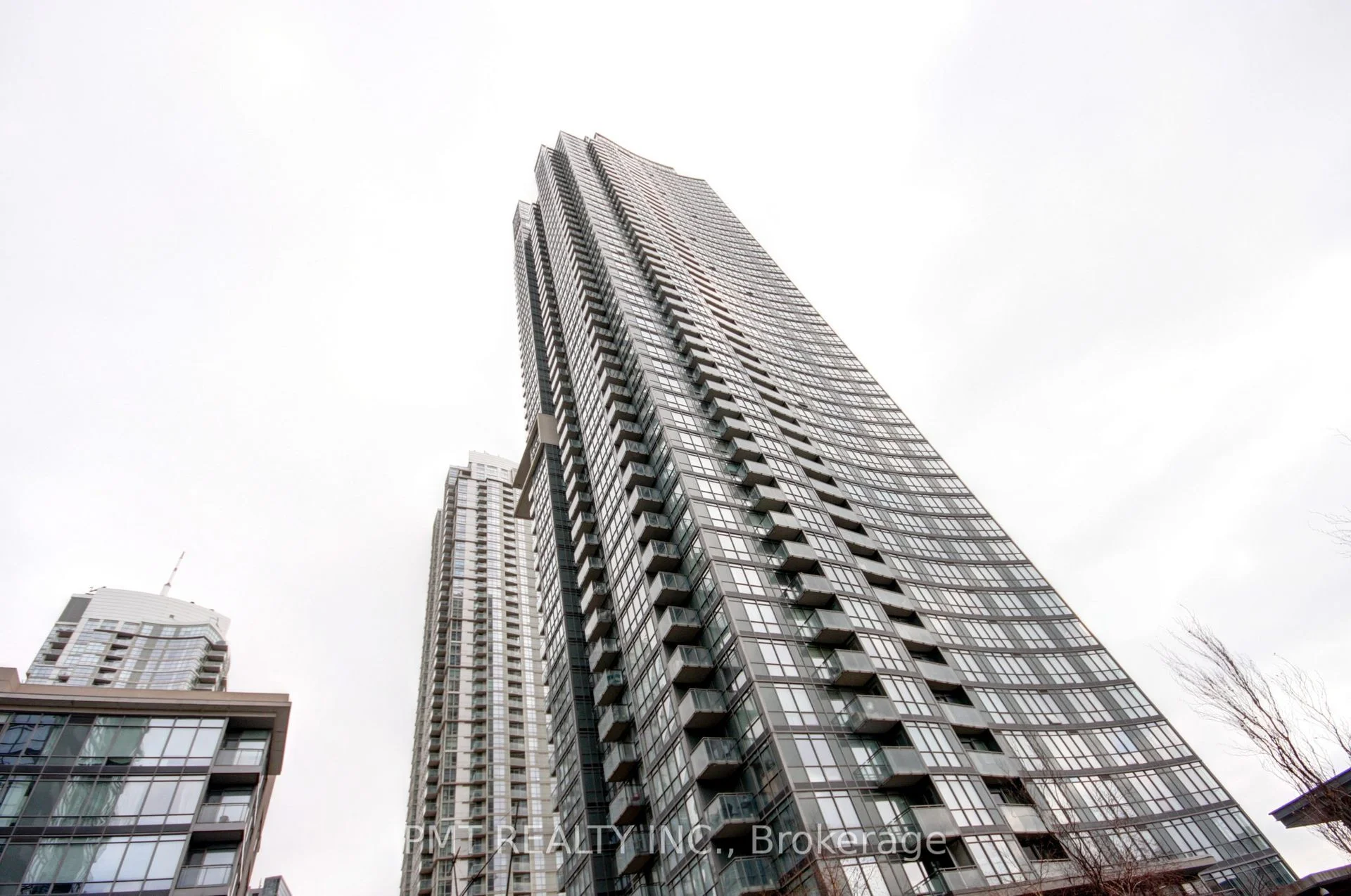 11 Brunel Court 4905, Toronto C01, On M5v 3y3