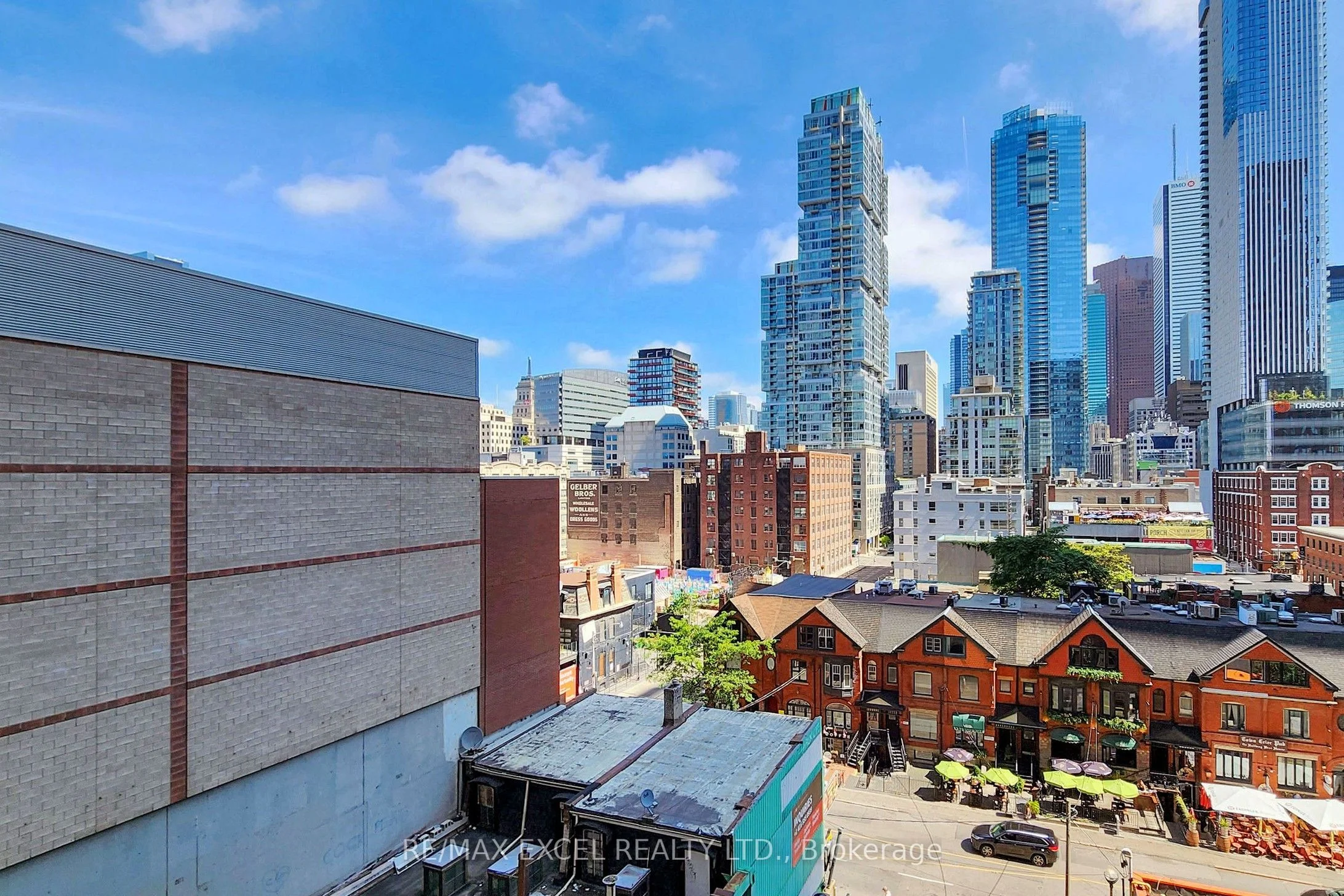 290 Adelaide Street W 704, Toronto C01, ON M5V 0P3