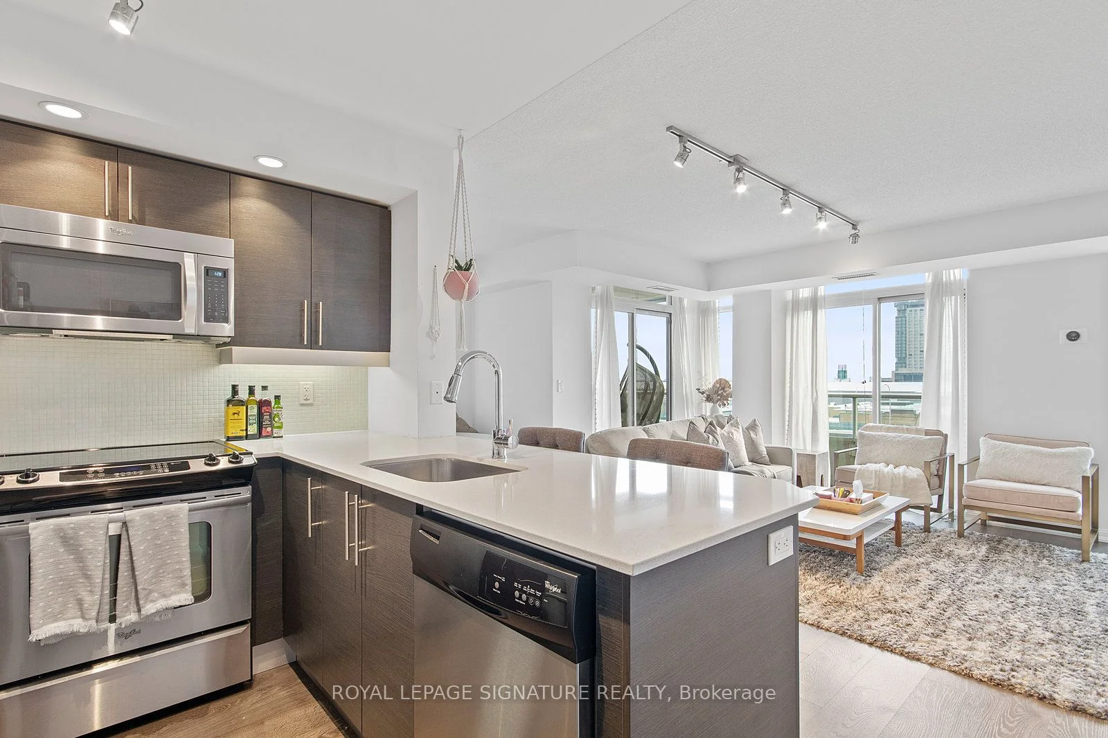 85 East Liberty Street 706, Toronto C01, On M6k 3r4