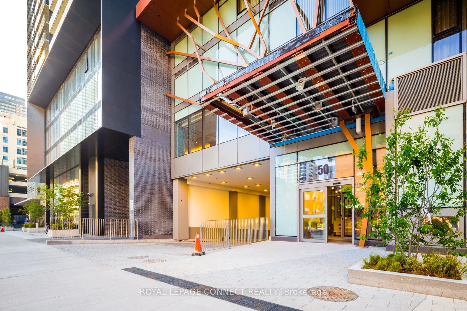50 Wellesley Street E 3107, Toronto C08, On M4y 1g2
