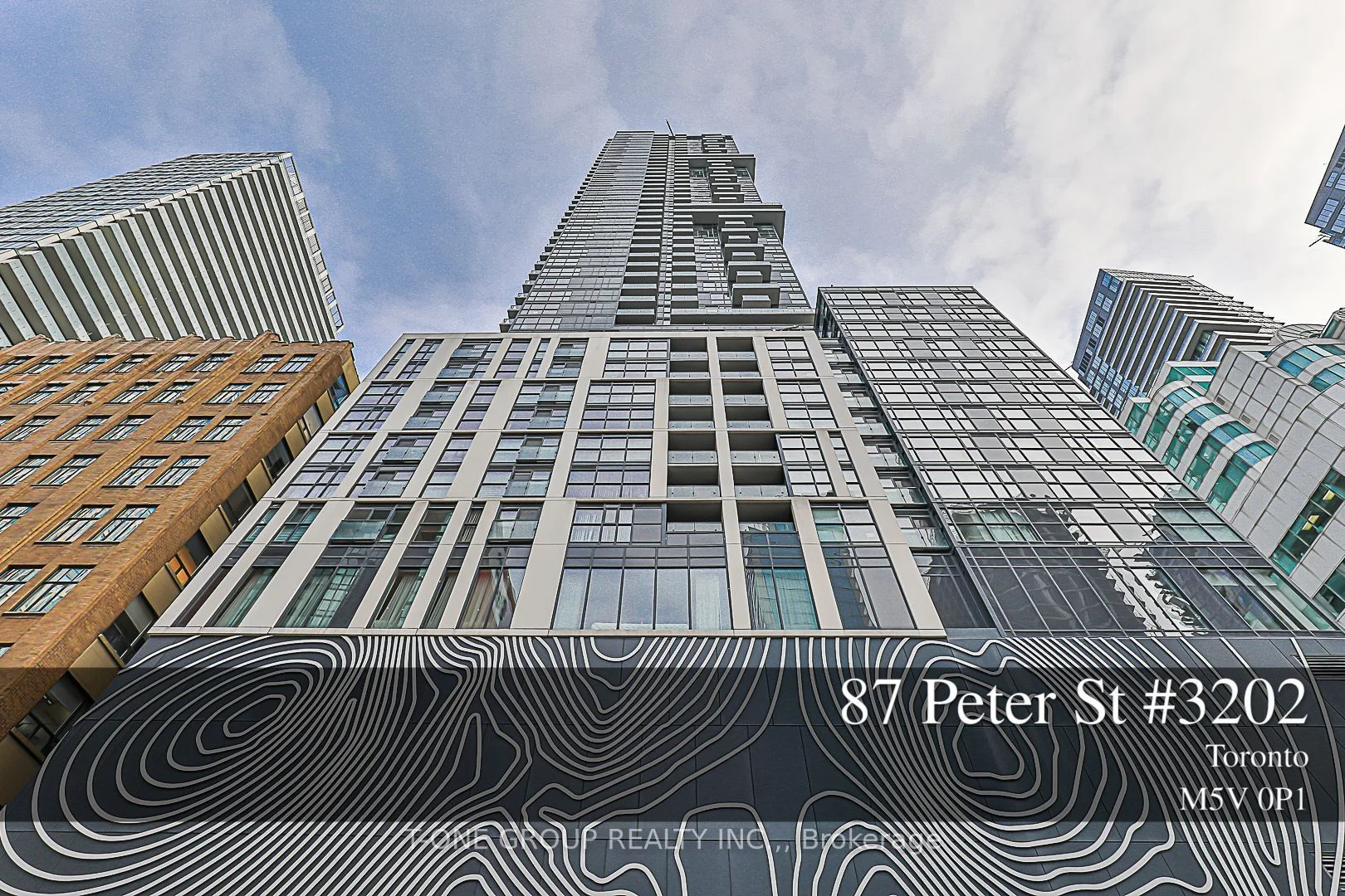 Condo Apartment in Toronto