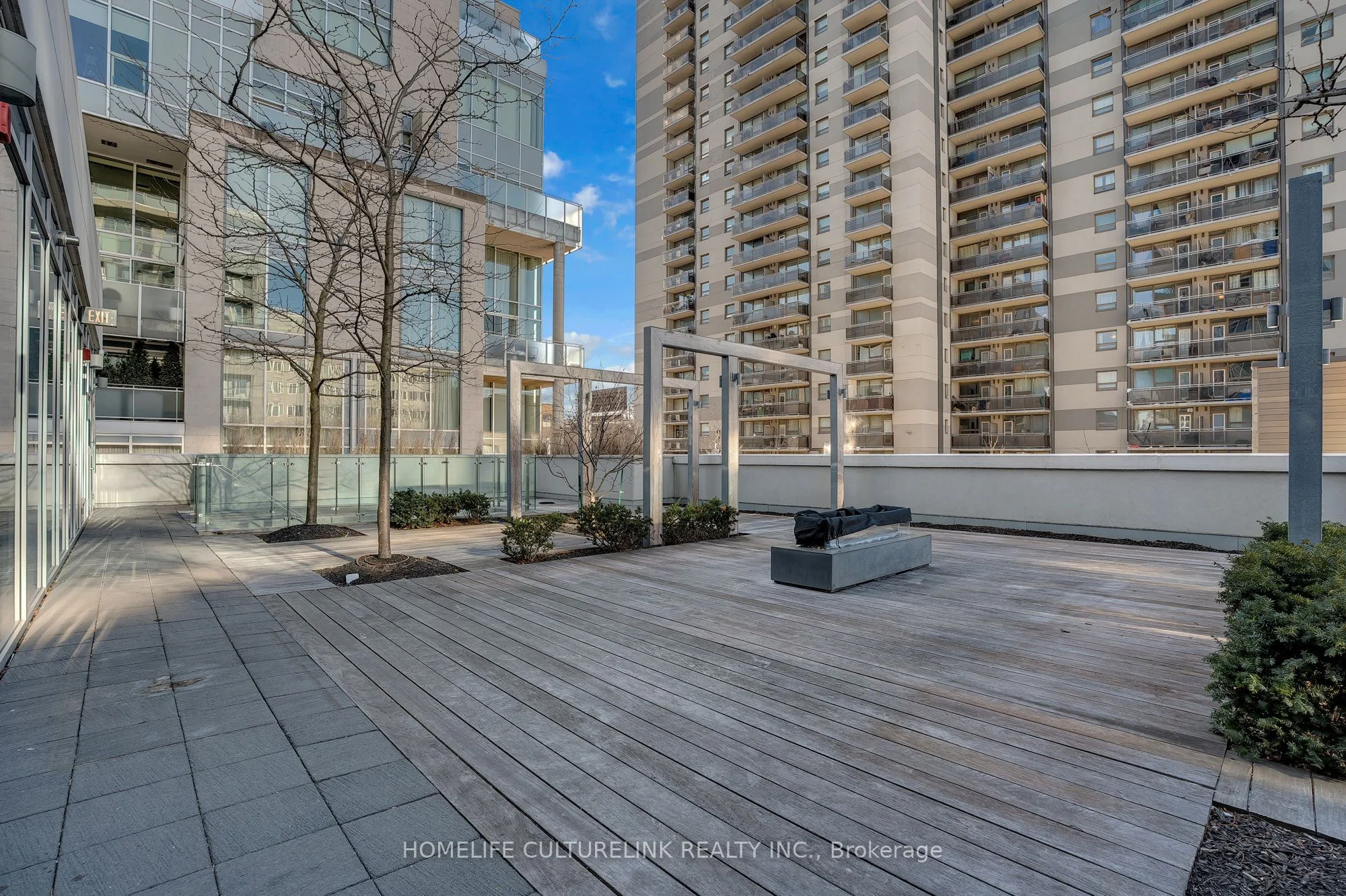 170 Avenue Road 1003*, Toronto C02, ON M5R 0A4