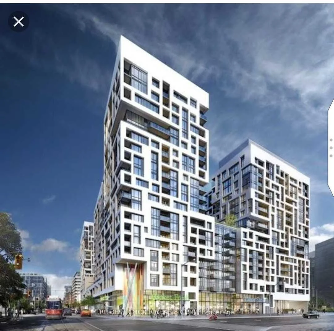 Common Element Condo in Toronto