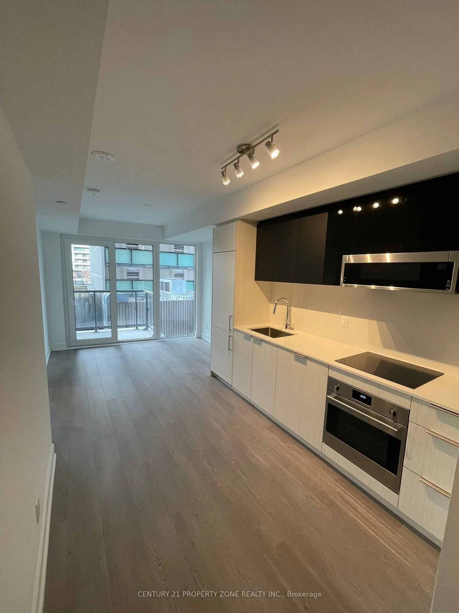 308 Jarvis Street 508, Toronto C08, On M5a 2p2