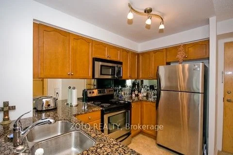 Condo Apartment in Toronto