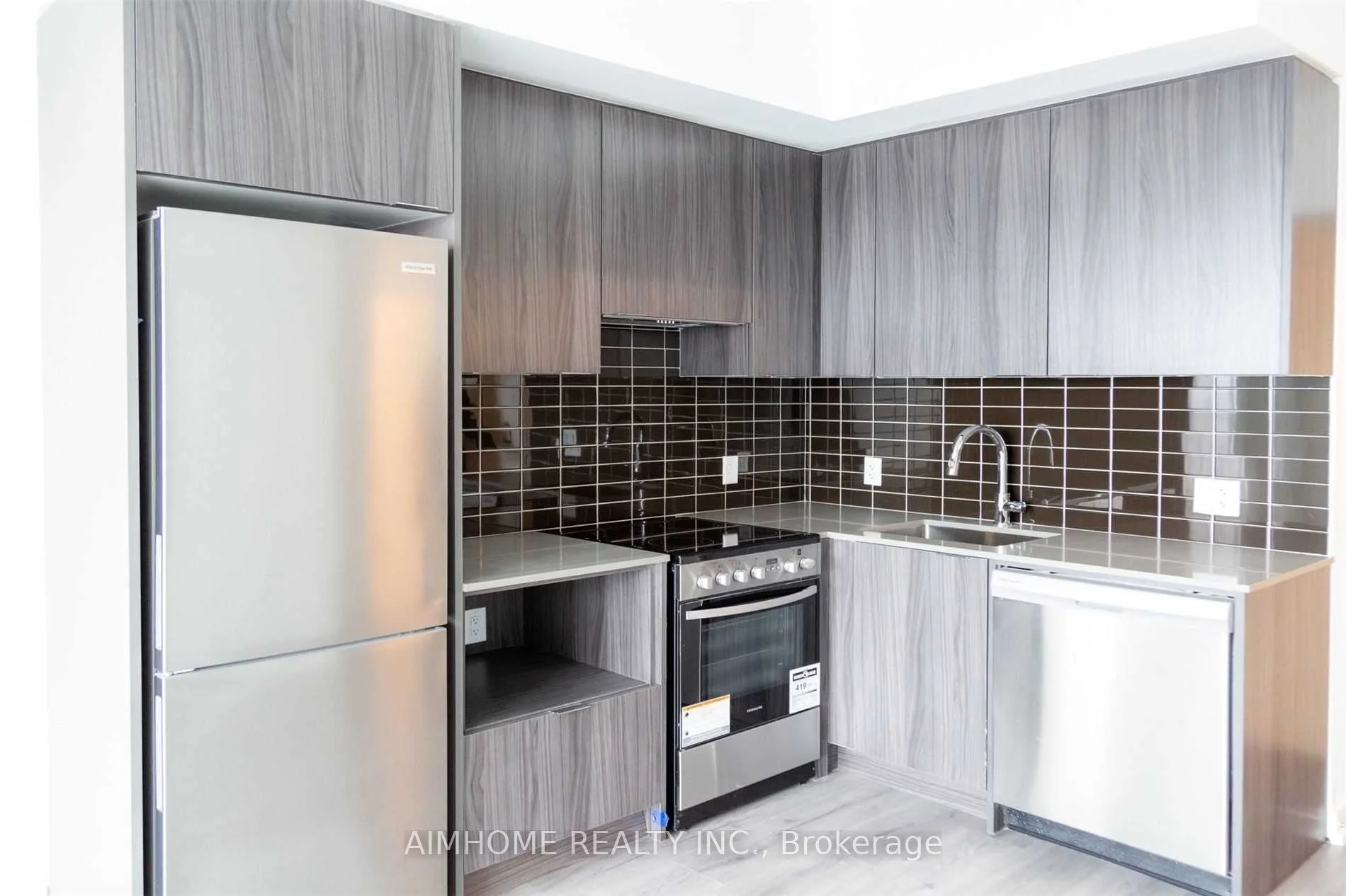 395 Bloor Street E 4509, Toronto C08, ON M4W 1H7