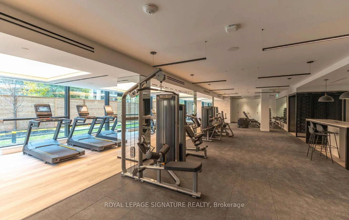 117 Broadway Avenue 504N, Toronto C10, ON M4P 1V4