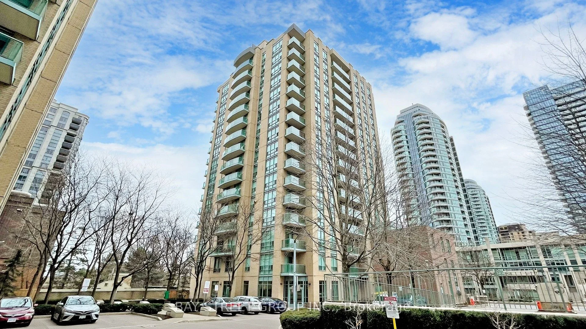 Condo Apartment in Toronto