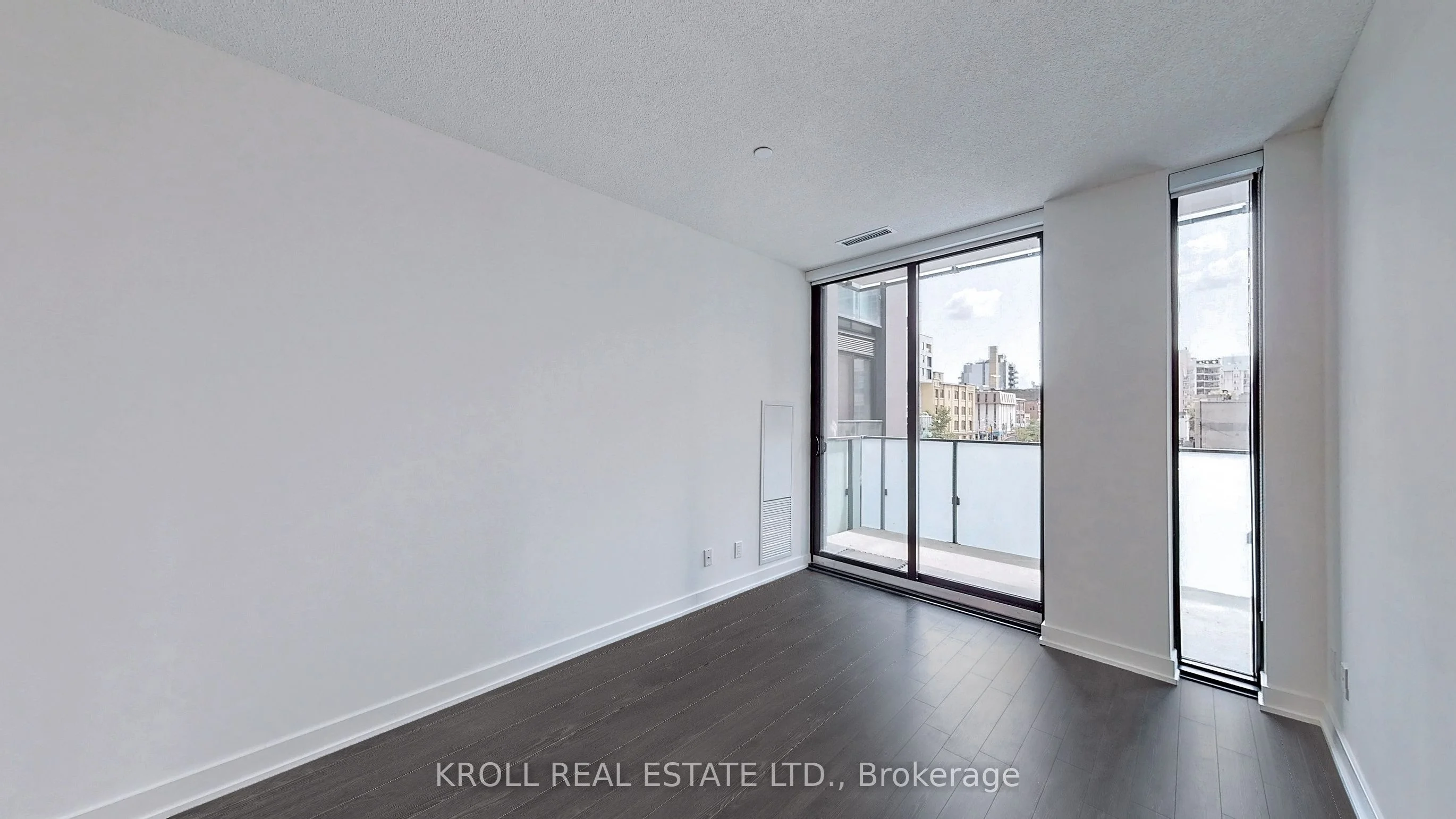 25 Richmond Street E 201, Toronto C08, ON M5C 0A6
