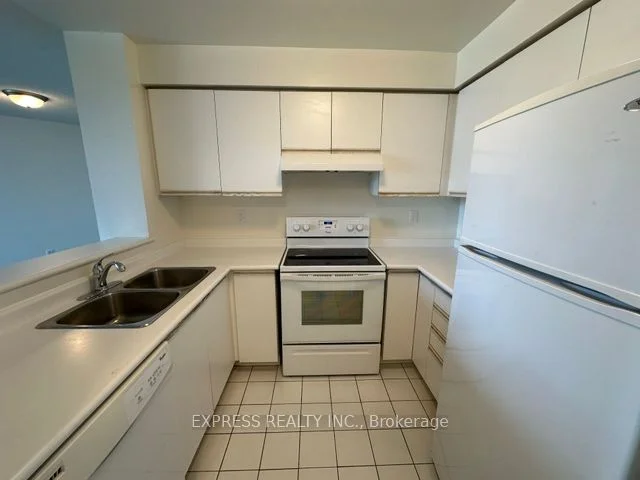942 Yonge Street 914, Toronto C02, On M4w 3s8