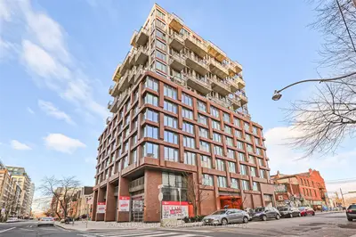 2 Augusta Avenue 205, Toronto C01, On M5t 2l4
