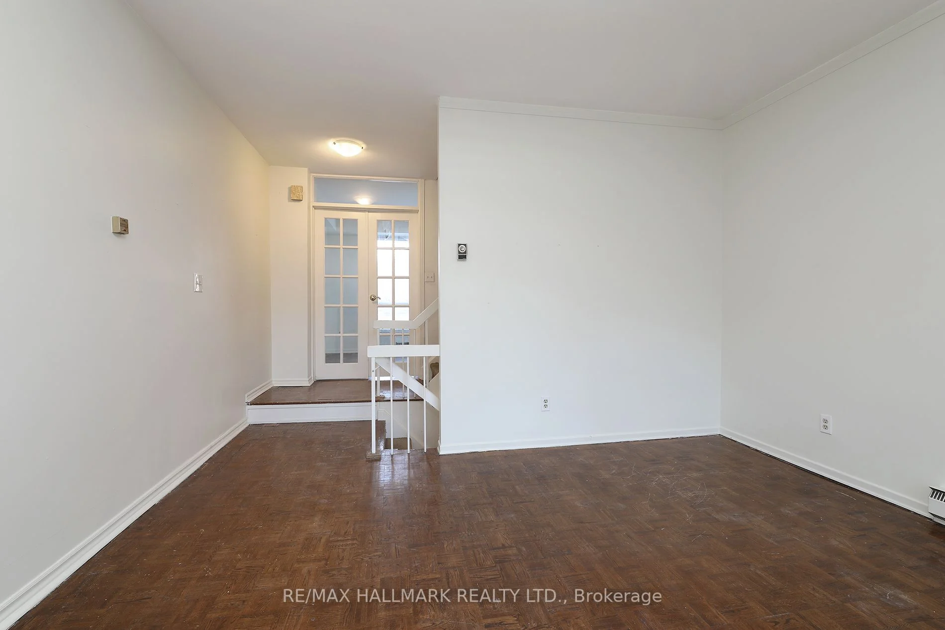 225 Roslin Avenue, Toronto C04, ON M4N 1Z5