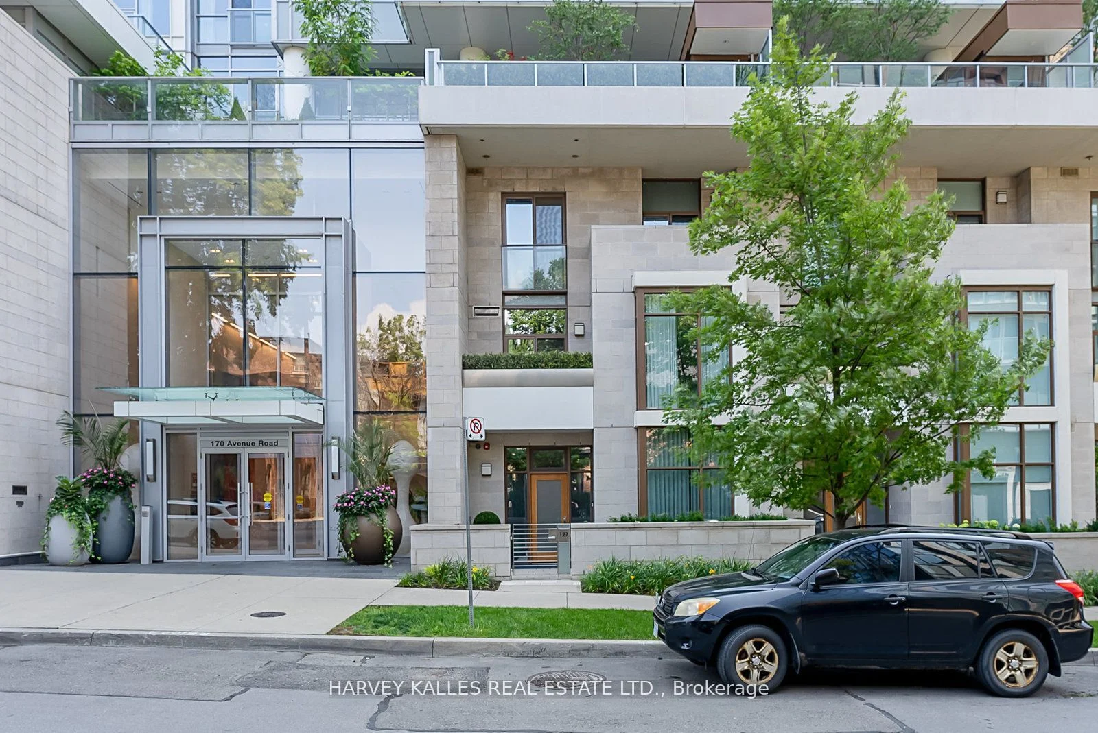 Condo Townhouse in Toronto