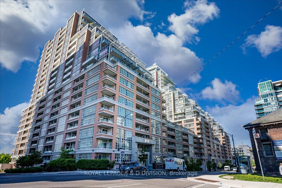 Condo Townhouse in Toronto