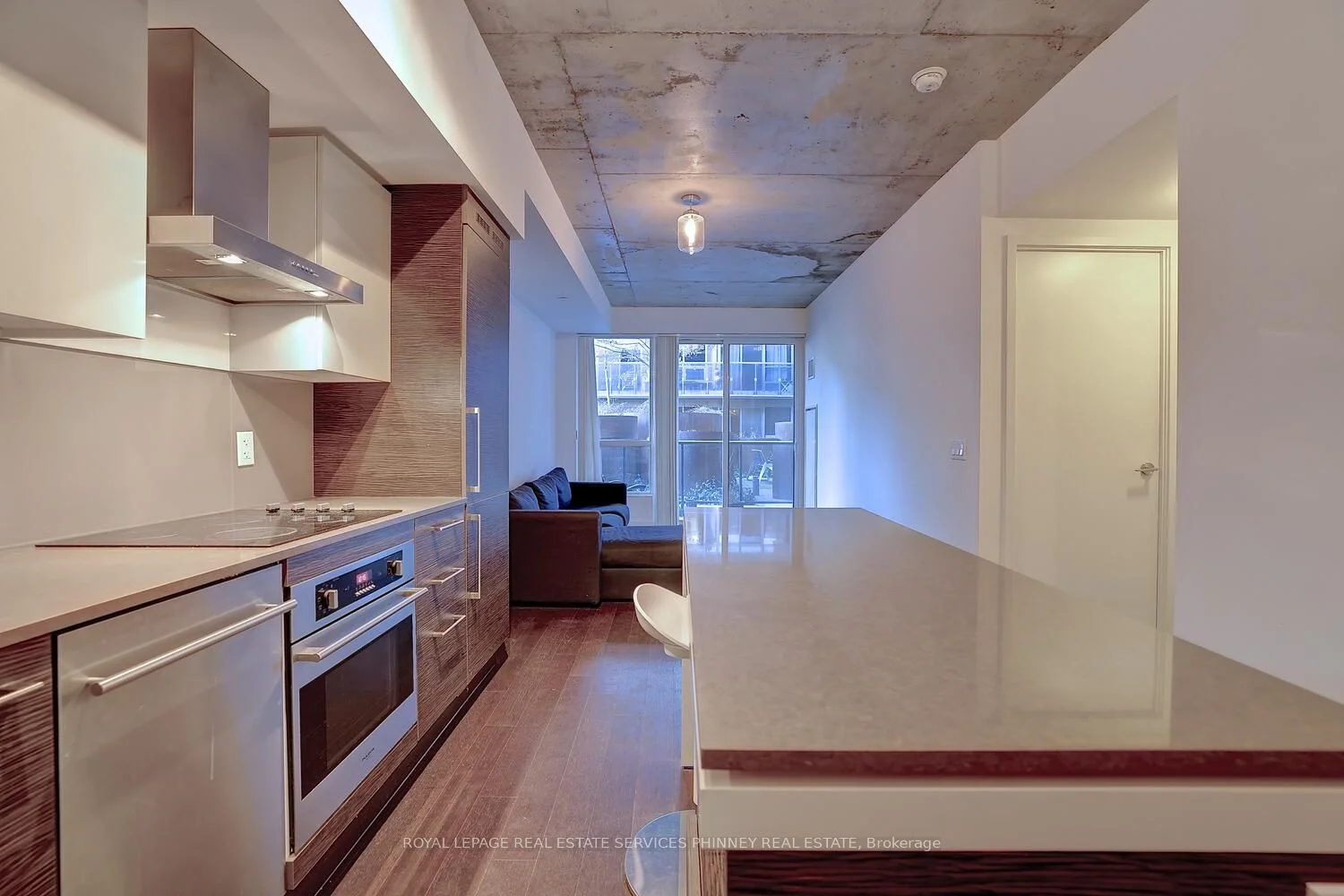 1030 King Street W 312, Toronto C01, On M6k 0b4