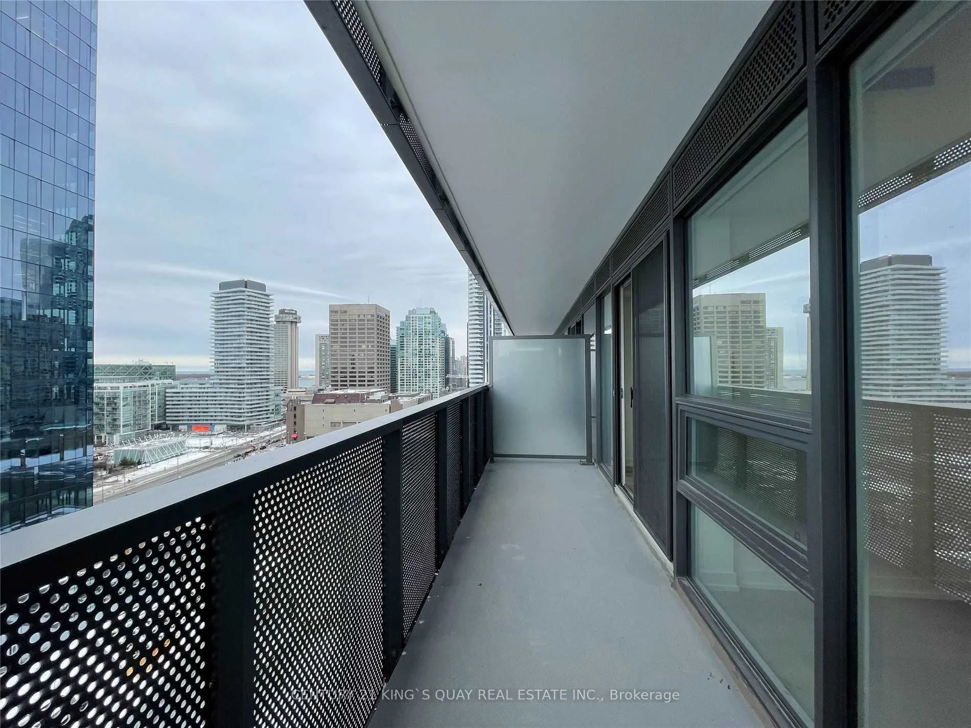 138 Downes Street 1609, Toronto C08, ON M5E 0E4