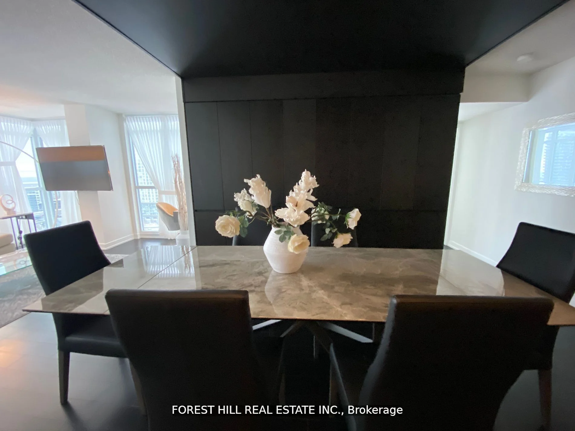 10 Capreol Court 1609, Toronto C01, On M5v 4b3