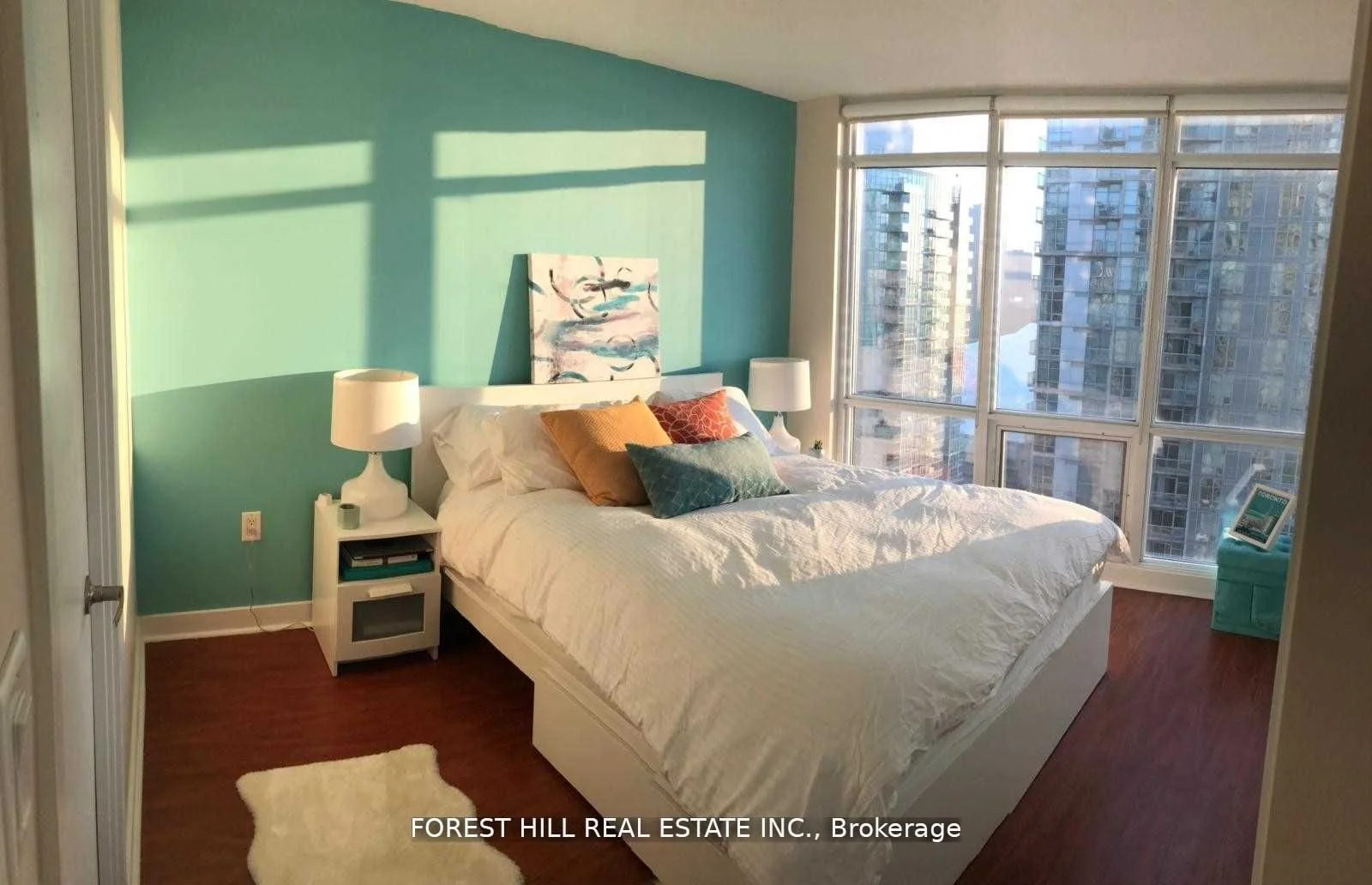 11 Brunel Court 4110, Toronto C01, ON M5V 3Y2