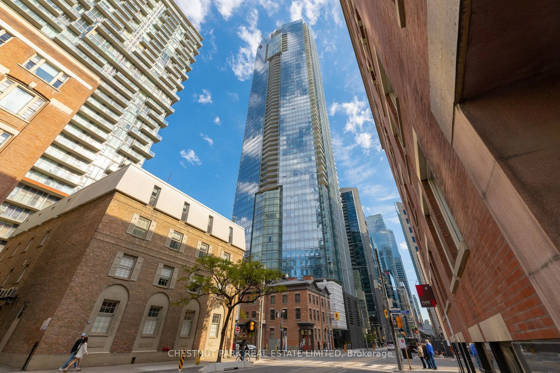 180 University Avenue 4904, Toronto C01, On M5h 0a2