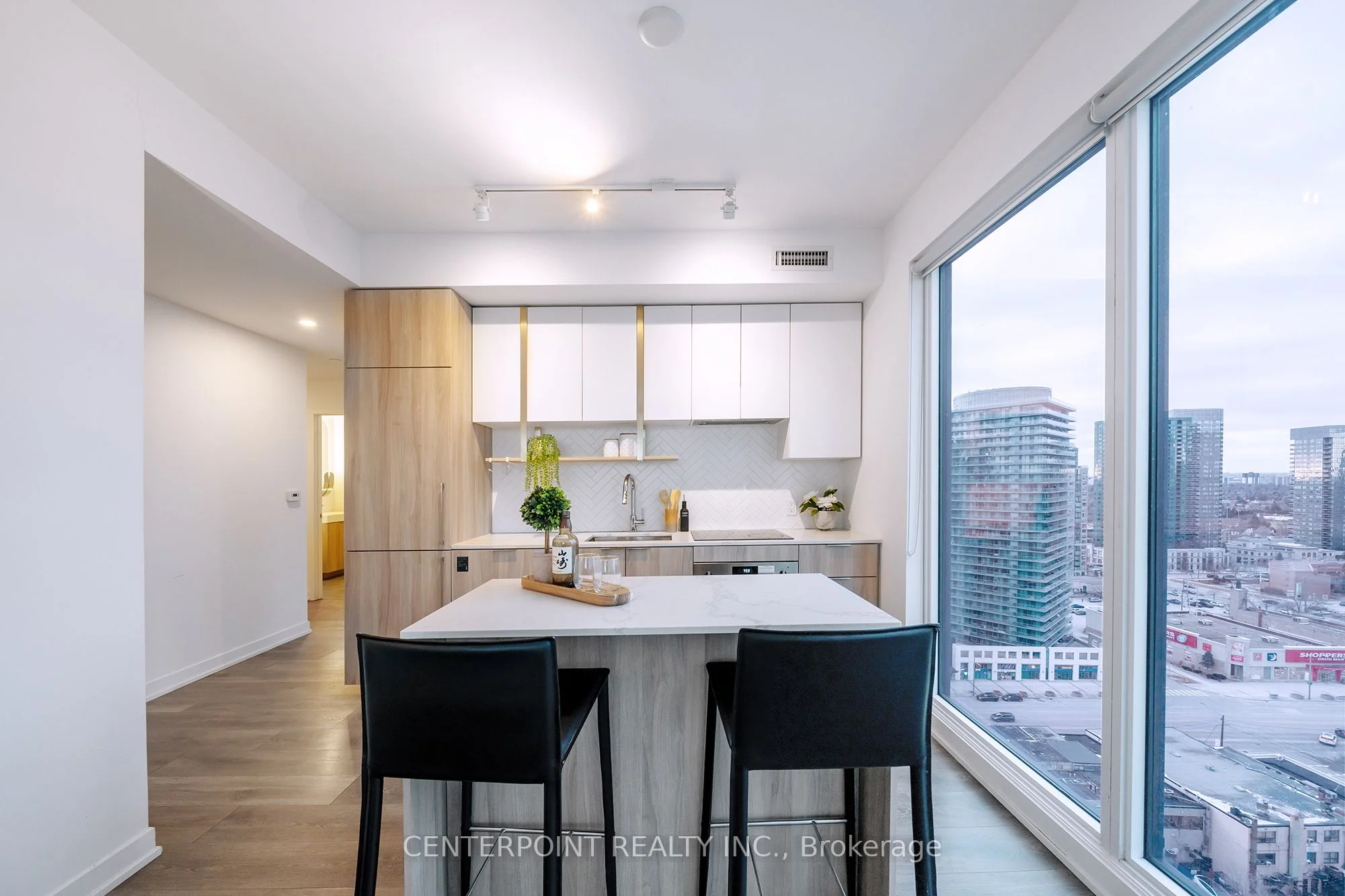 15 Holmes Avenue 1808, Toronto C14, ON M2N 4L8