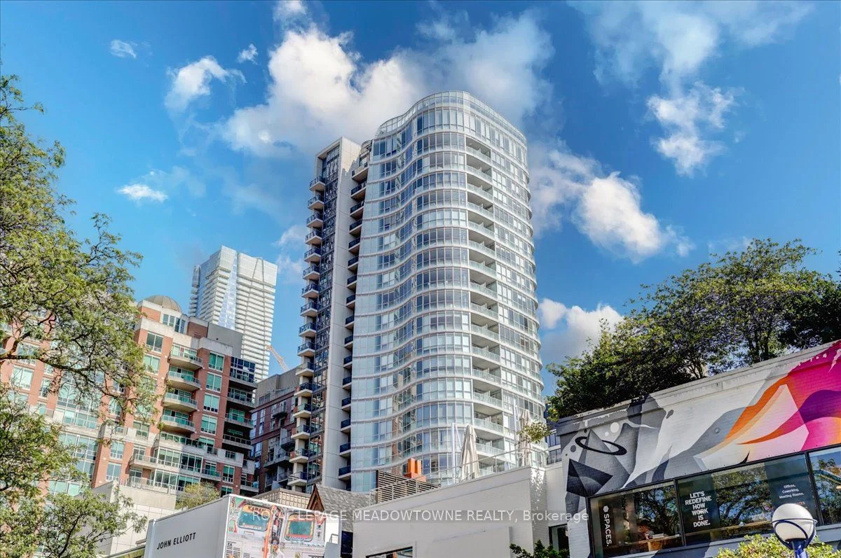 Condo Apartment in Toronto