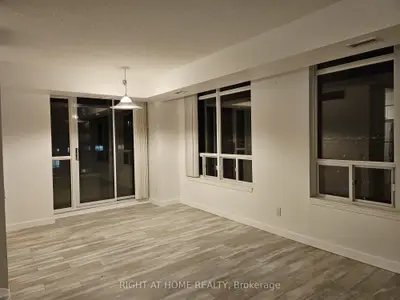 8 Hillcrest Avenue 3007, Toronto C14, On M2n 3n5