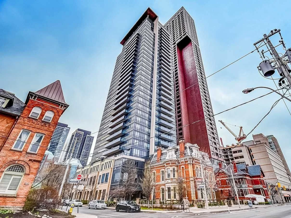 28 Linden Street 306, Toronto C08, On M4y 0a4