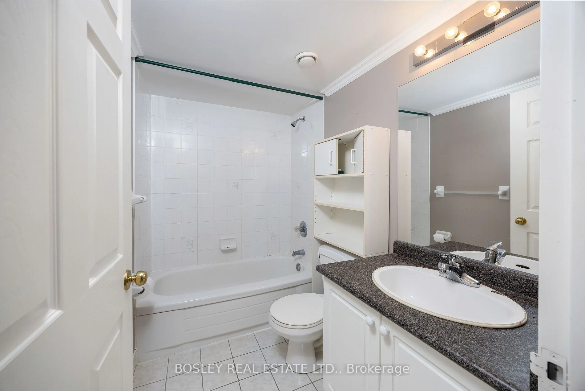 35 Merton Street S 1006, Toronto C10, ON M4S 3G4