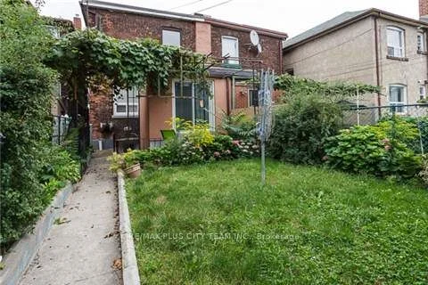 580 Dufferin Street 2nd Flr, Toronto C01, ON M6K 2A9