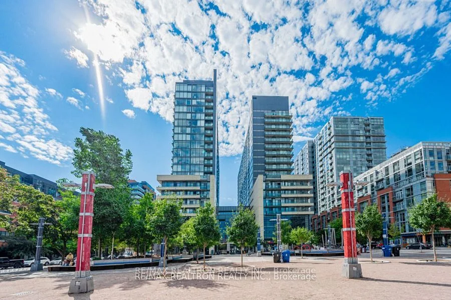 36 Lisgar Street E 1015e, Toronto C01, On M6j 0c7