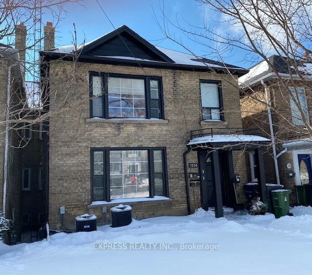 Duplex in Toronto