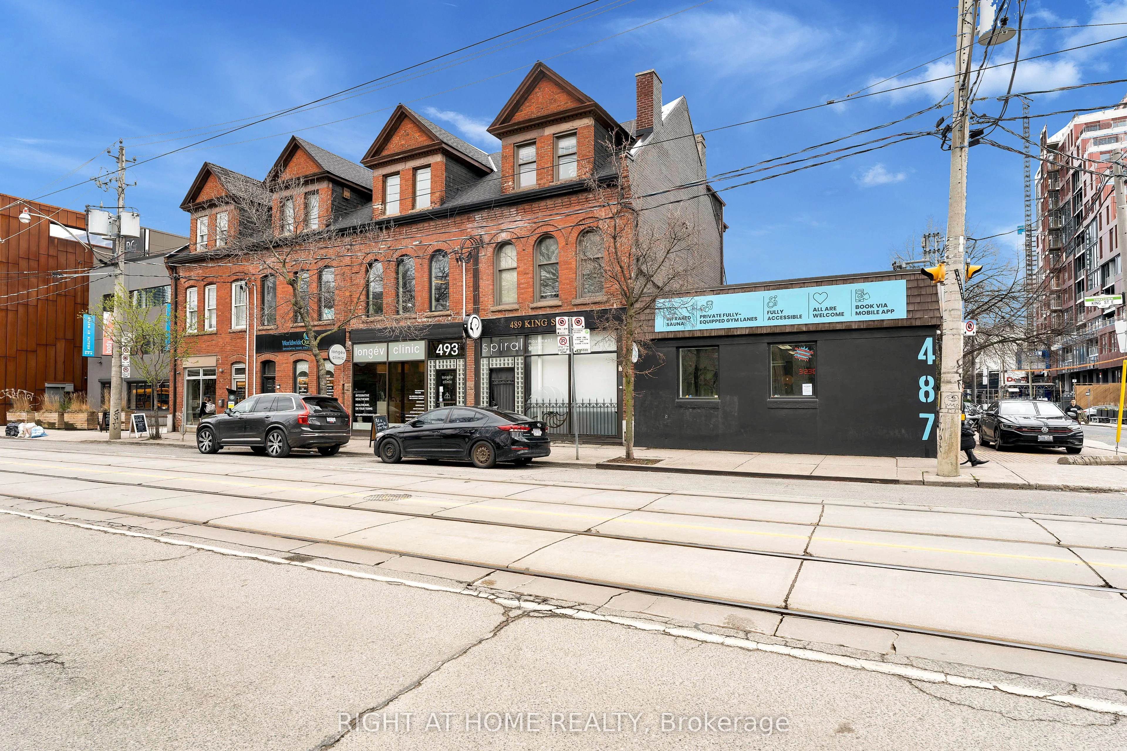 489 King Street E, Toronto C08, On M5a 1l9