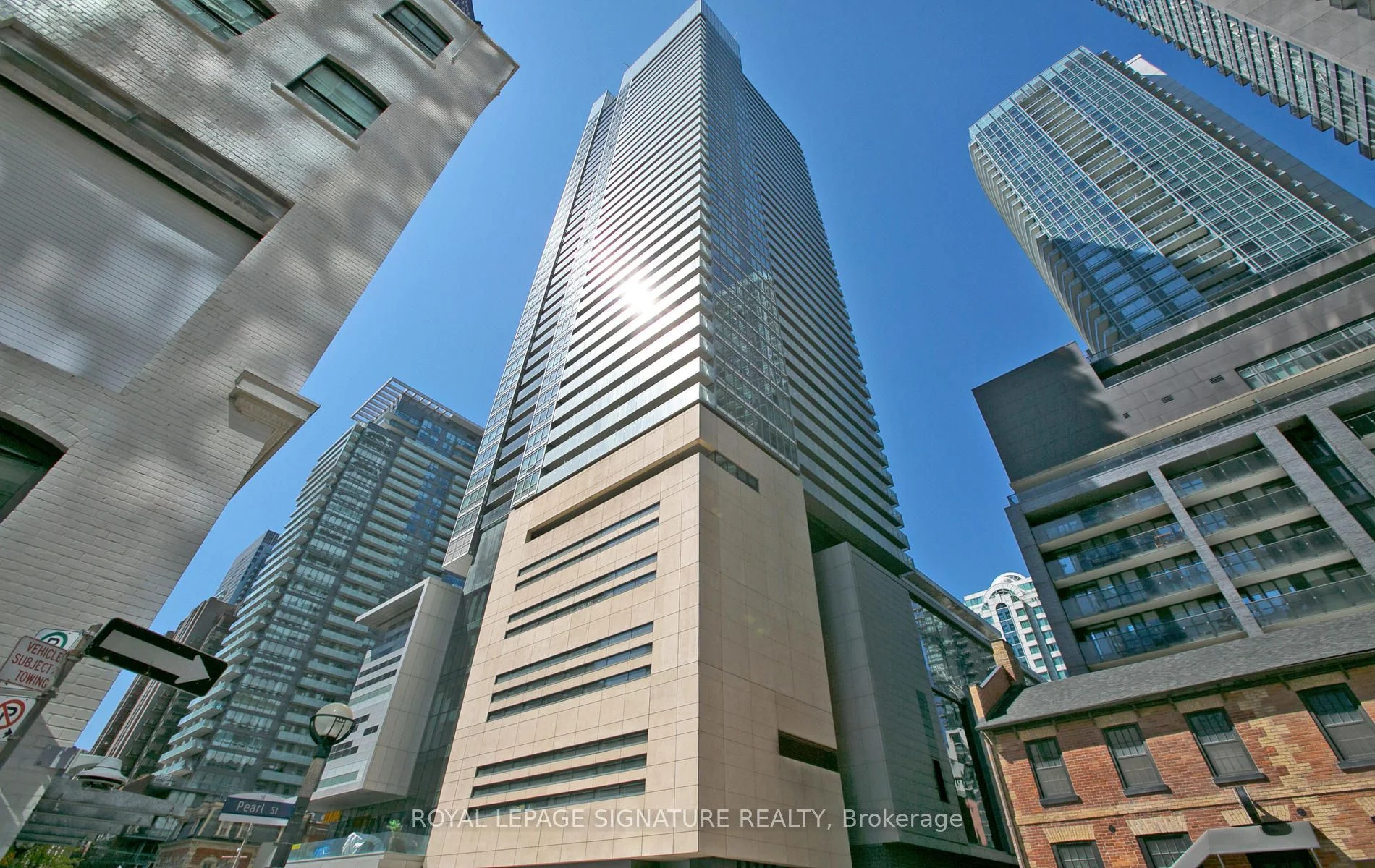 80 John Street 1107, Toronto C01, On M5v 3x4