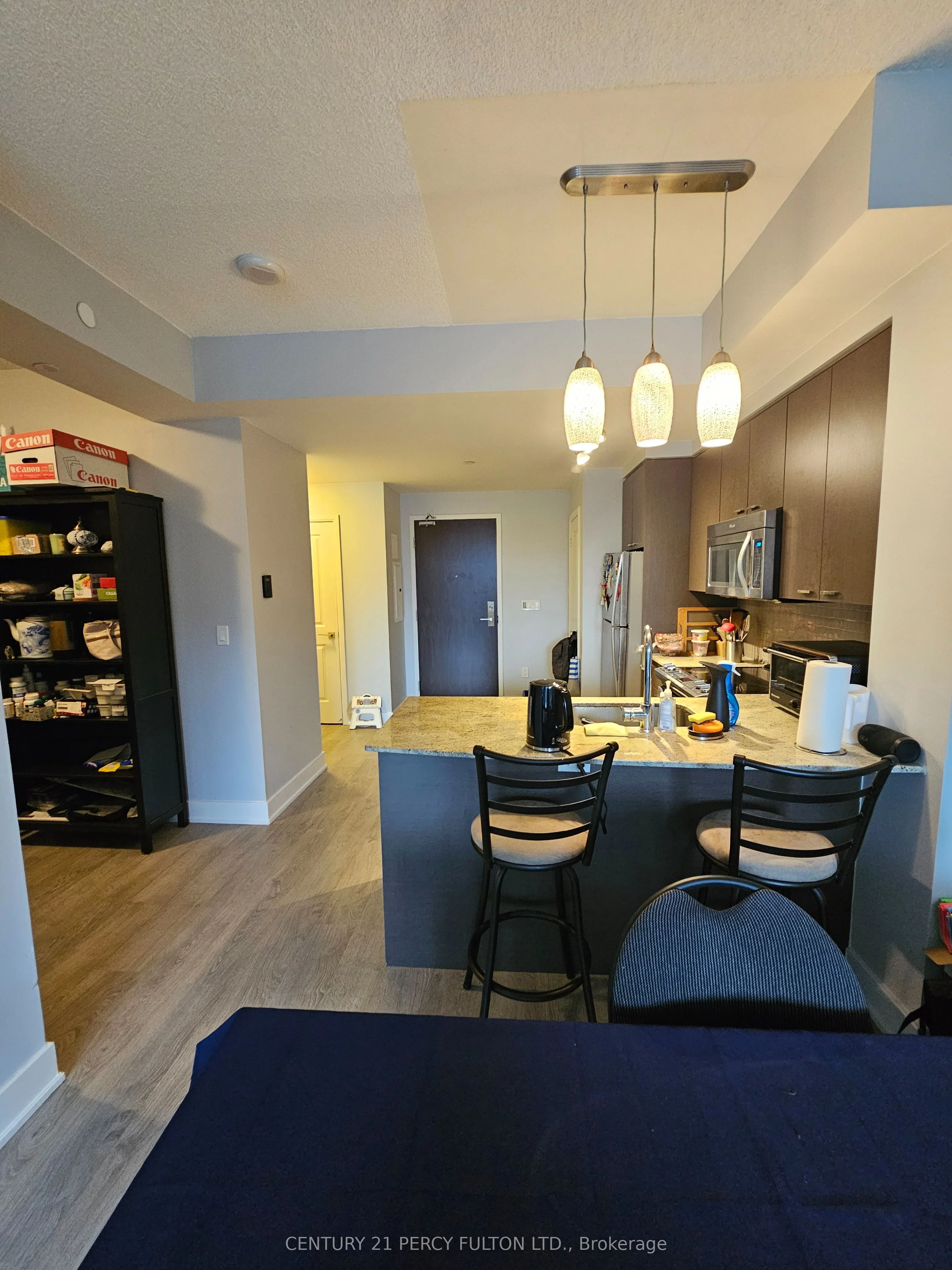 88 Sheppard Avenue E 213, Toronto C14, On M2n 0g9
