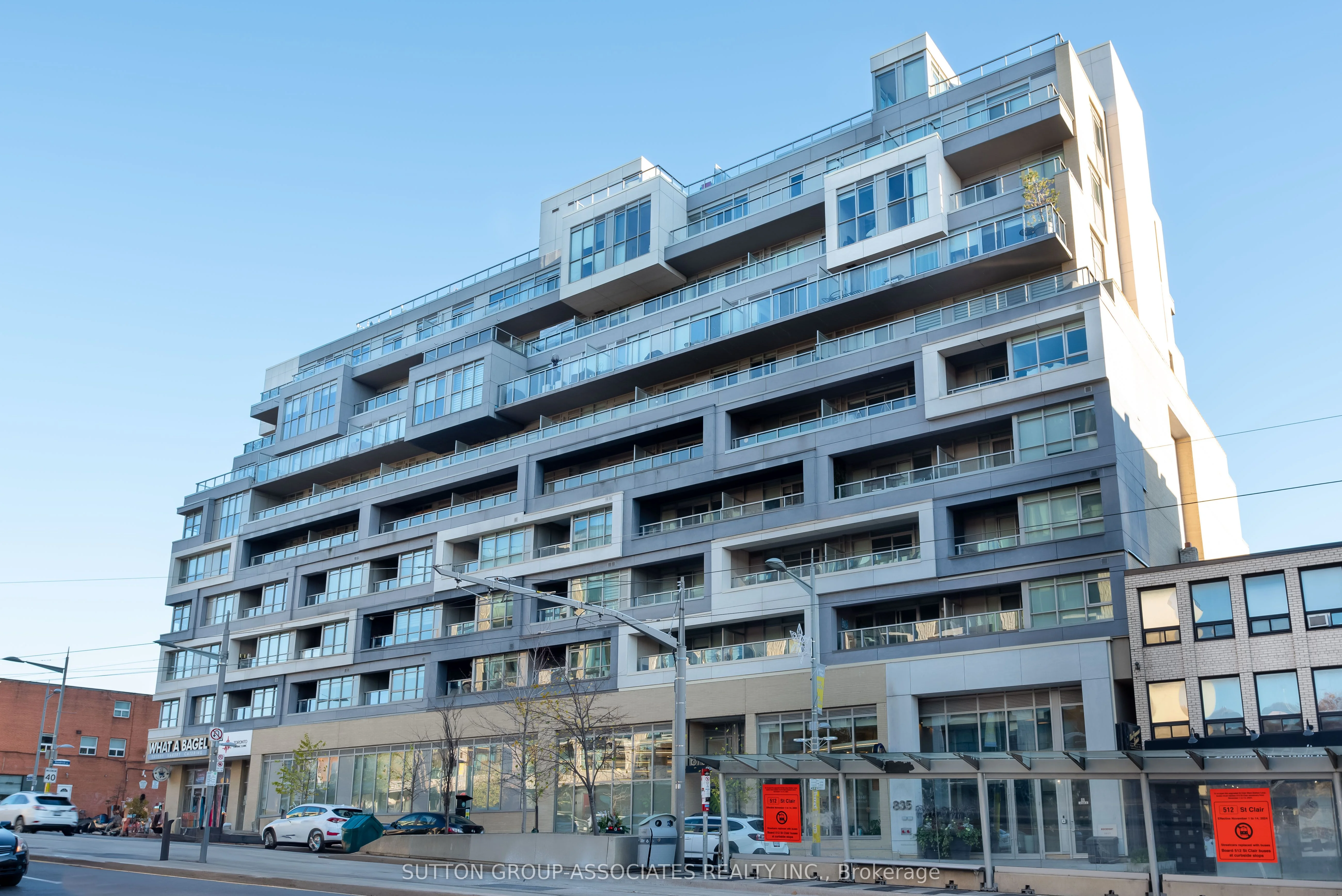 Condo Apartment in Toronto