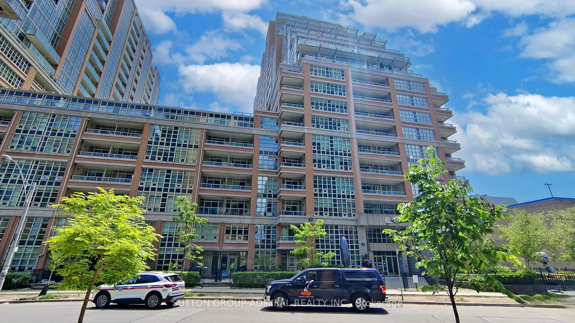 Condo Apartment in Toronto