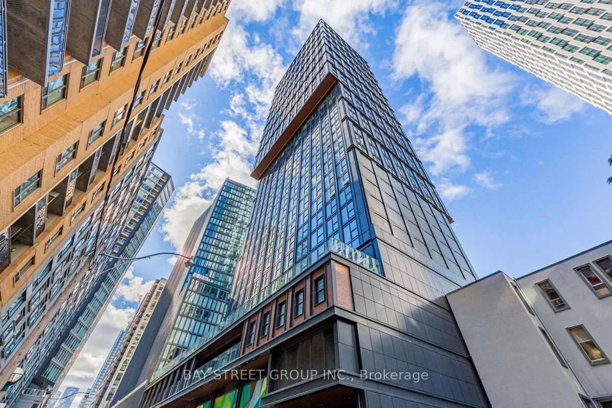 82 Dalhousie Street 1109, Toronto C08, On M5b 0c5