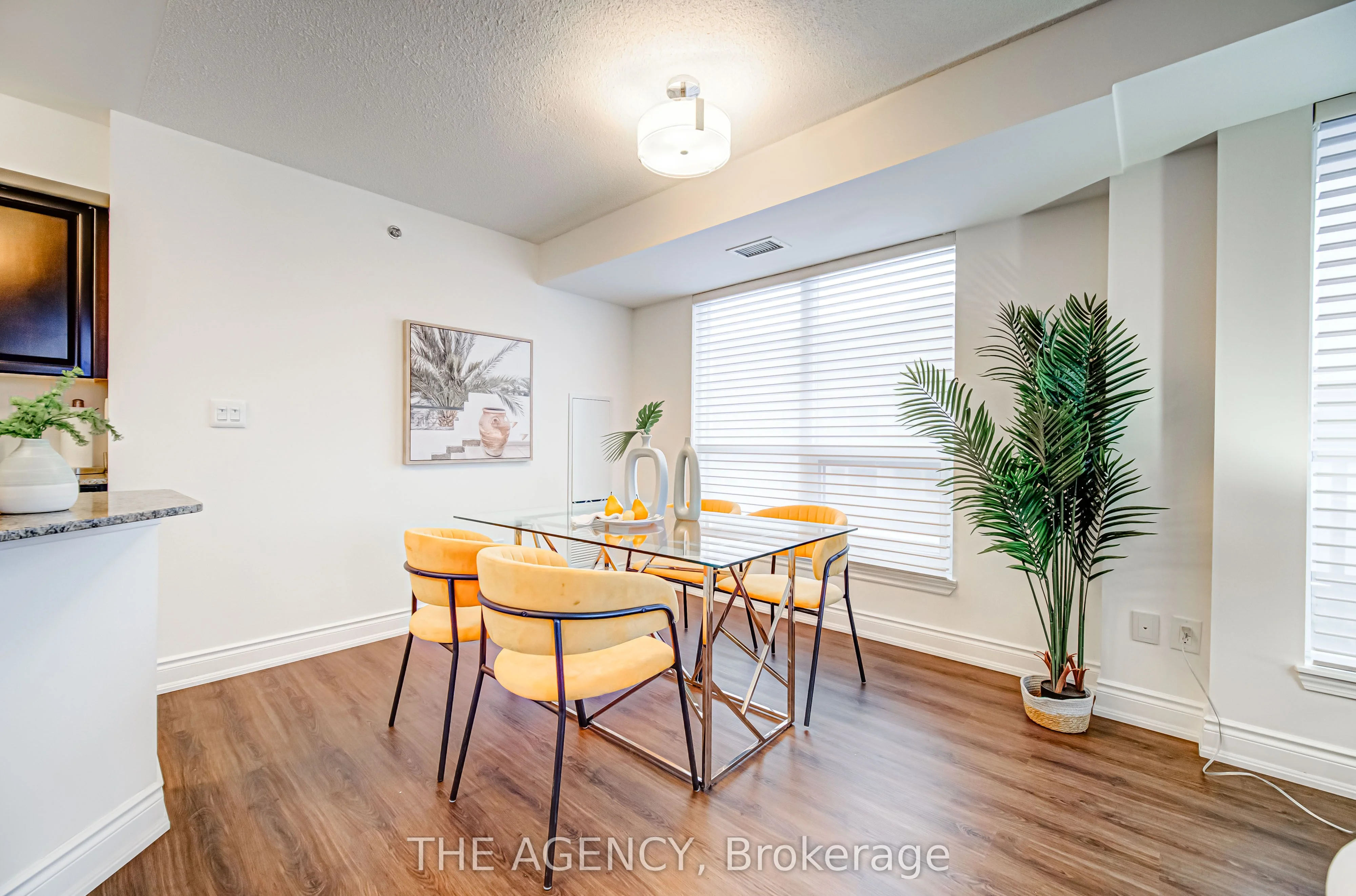 760 Sheppard Avenue W 415, Toronto C06, ON M3H 0B3