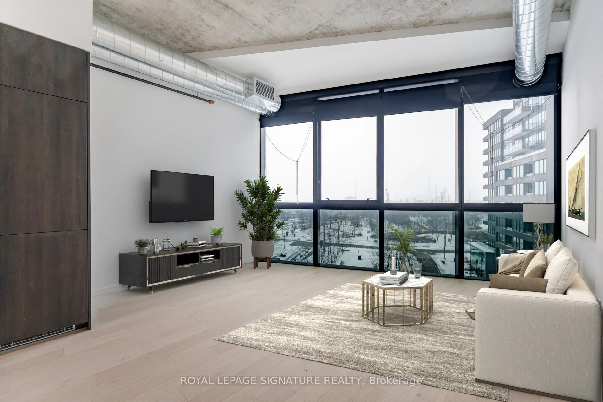 Condo Apartment in Toronto