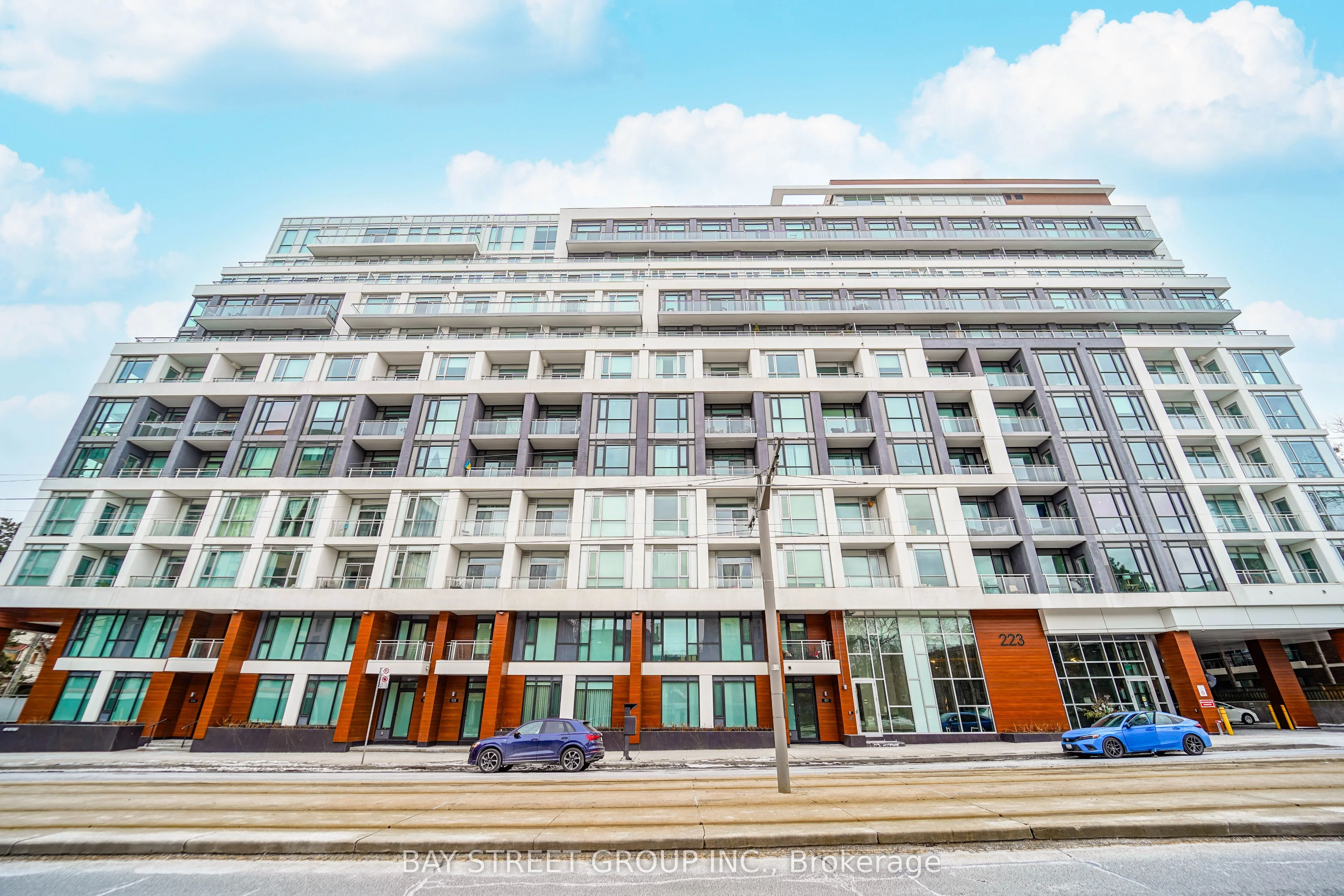 Condo Apartment in Toronto