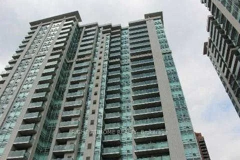 31 Bales Avenue 705, Toronto C14, On M2n 7l6