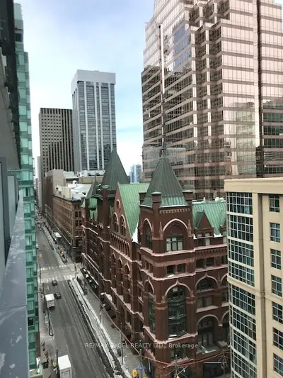 25 Richmond Street E 1215, Toronto C08, On M5c 0a6