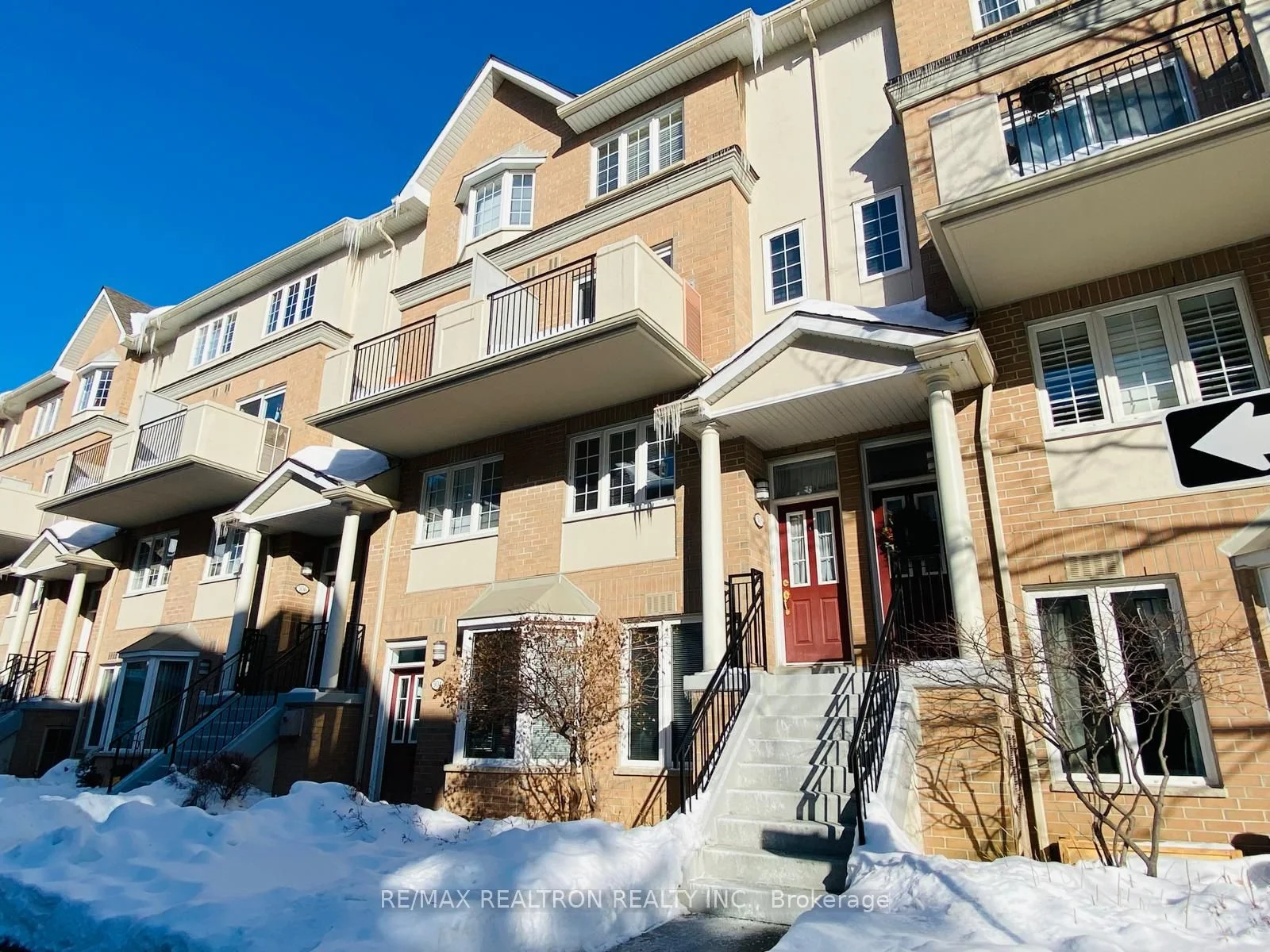 Condo Townhouse in Toronto