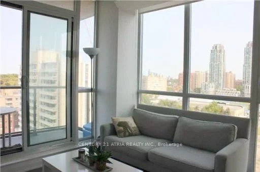 530 St Clair Avenue 1004, Toronto C03, ON M6C 0A2