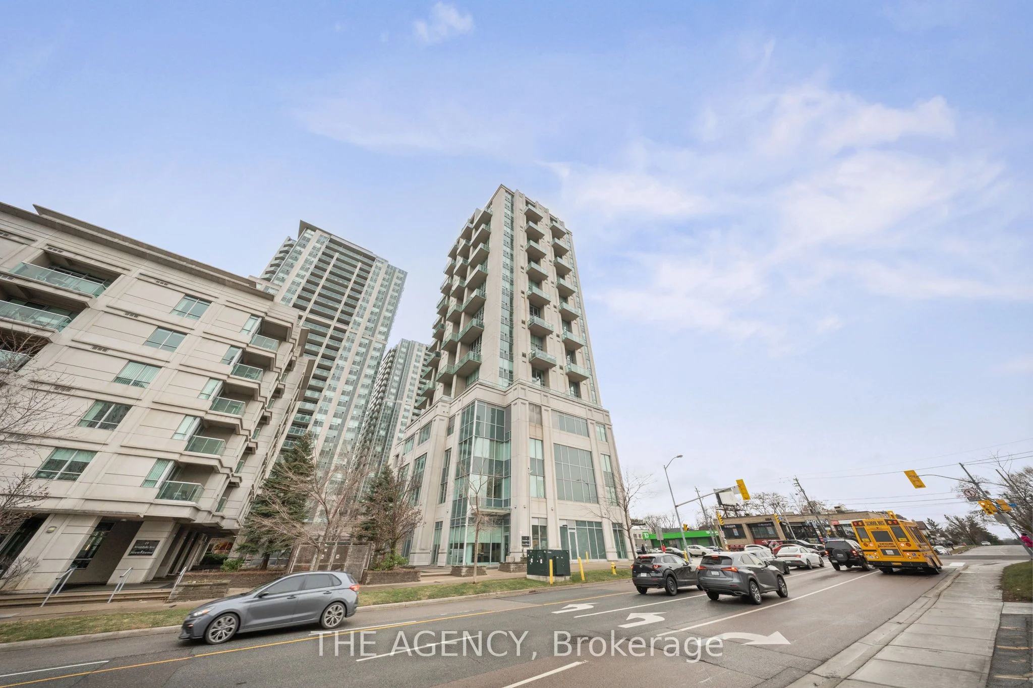 1 Avondale Avenue Lph04, Toronto C14, On M2m 7j1