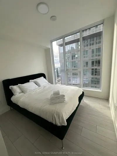 15 Mercer Street 3903, Toronto C01, On M5v 1h2