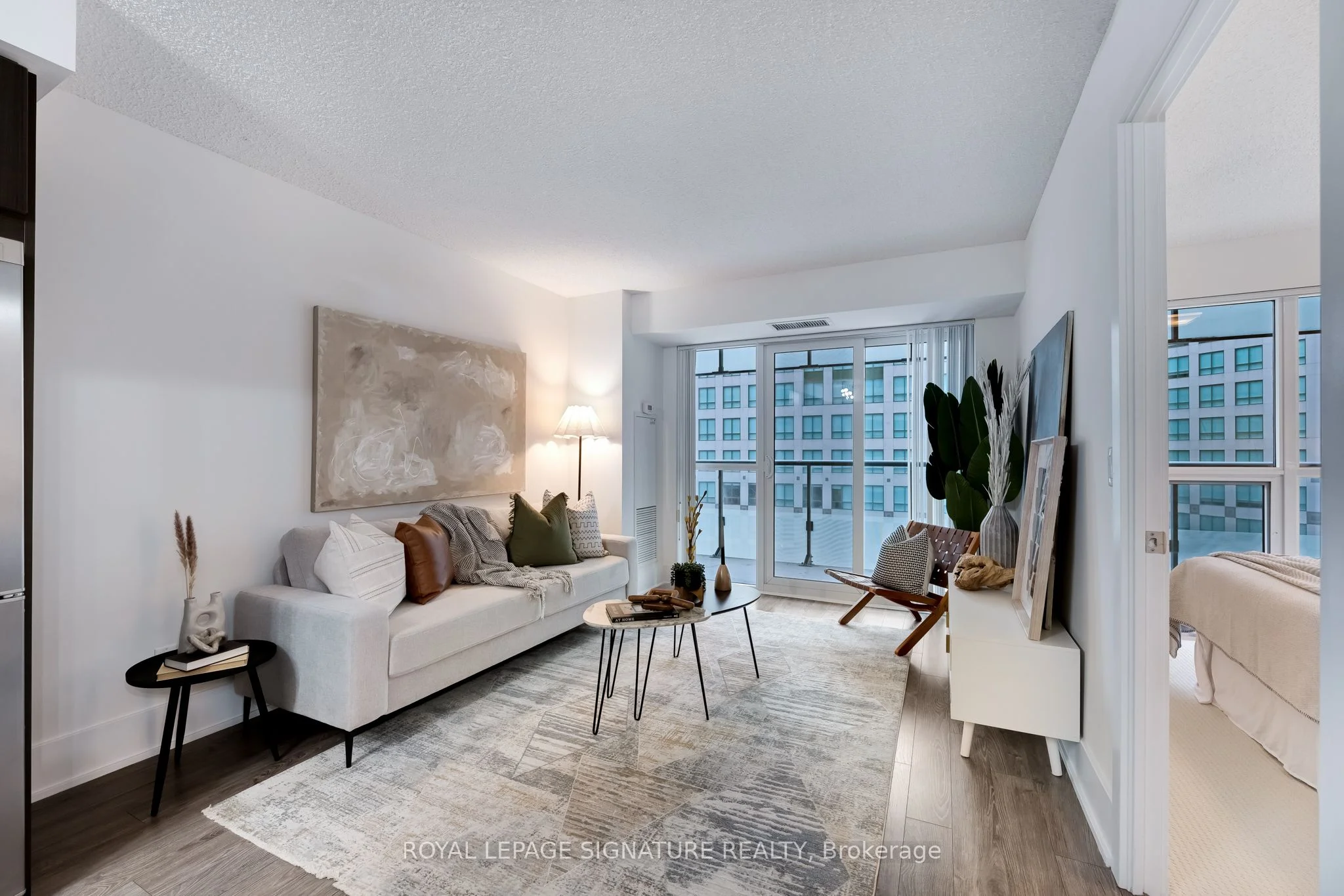Condo Apartment in Toronto