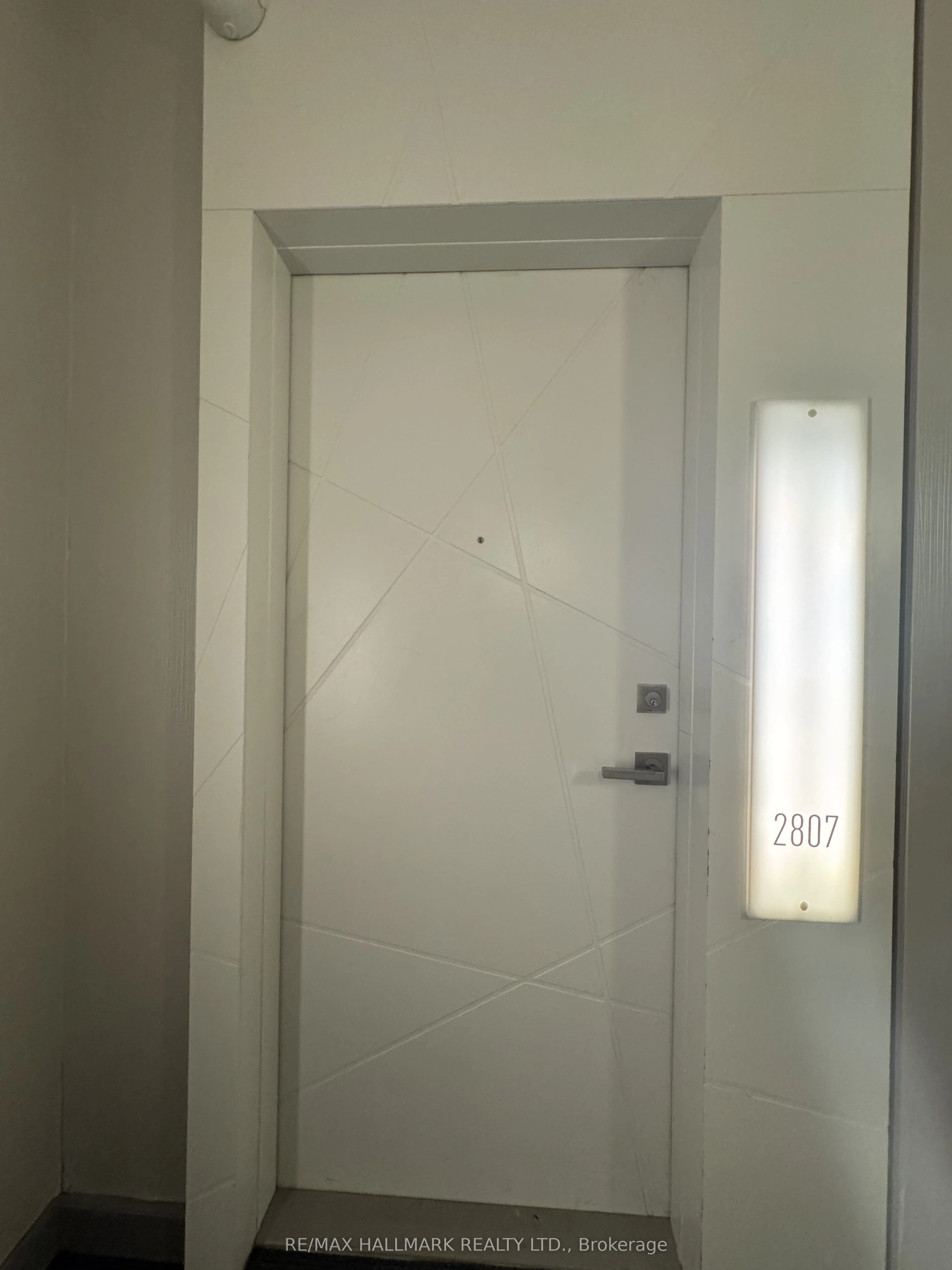 12 York Street 2807, Toronto C01, On M5j 2z2