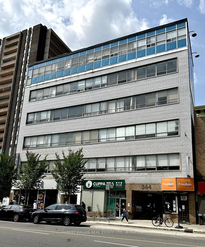 344 Bloor Street W 604, Toronto C02, ON M5S 1W9